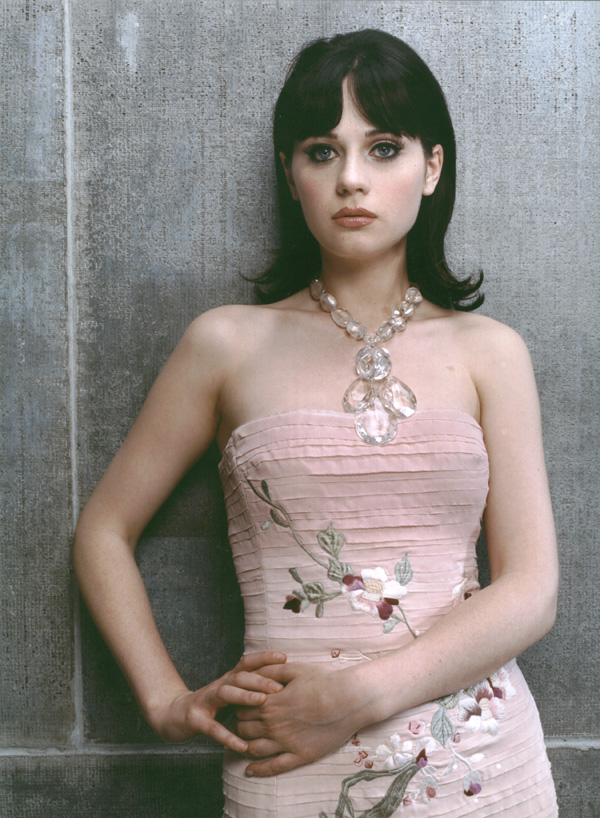 Meet Zooey Deschanel You might know her from here singing in Elf I didn't